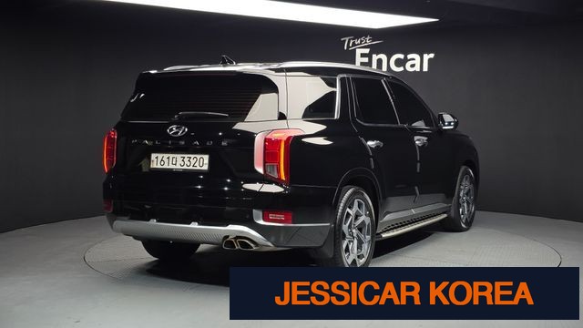 2021 Hyundai Palisade - Thumbnail 2