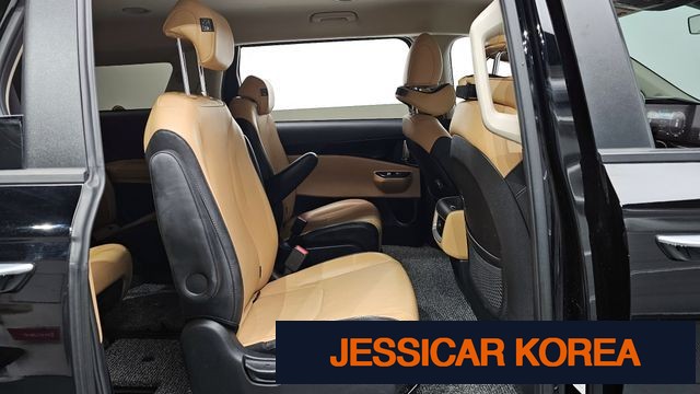 2022 Kia Carnival 4th Gen - Thumbnail 15