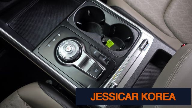 2024 Kia The New Carnival 4th generation - Thumbnail 9
