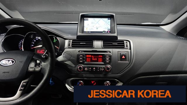 2012 Kia All New Pride - Thumbnail 14