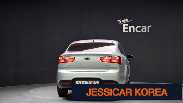 2012 Kia All New Pride - Thumbnail 18