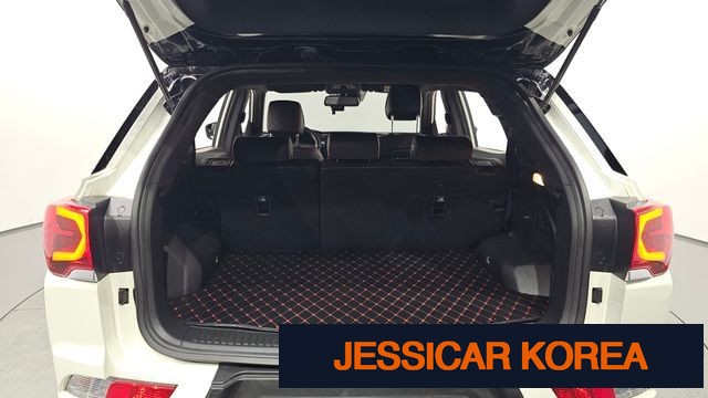 2021 KG Mobility Beautiful Korando - Thumbnail 17