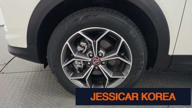 2021 KG Mobility Beautiful Korando - Thumbnail 18