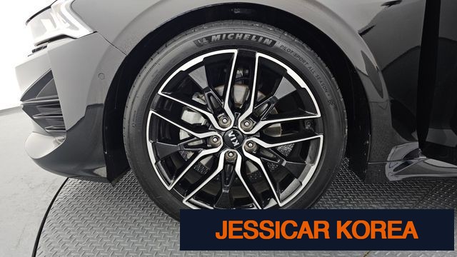 2021 Kia K5 3rd Gen - Thumbnail 10
