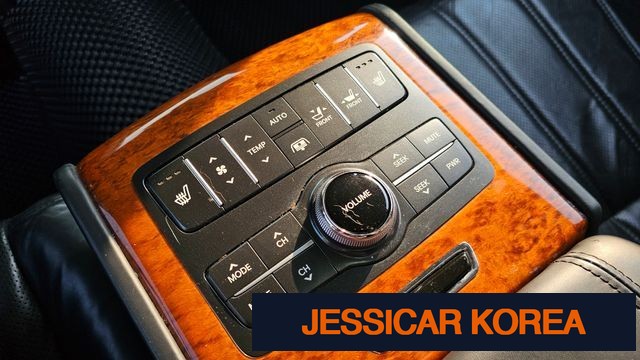 2011 Hyundai Equus (new model) - Thumbnail 14