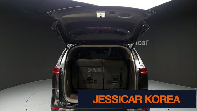 2023 Kia Carnival 4th Gen - Thumbnail 19