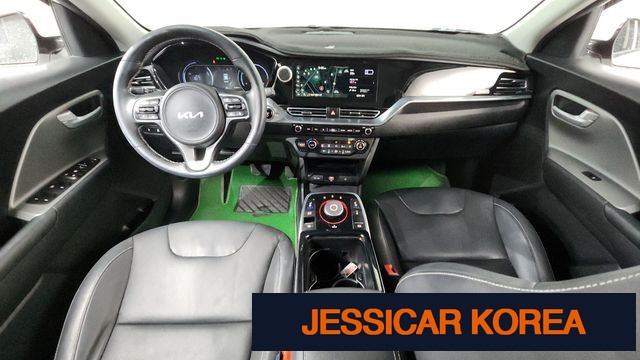 2022 Kia Niro EV - Thumbnail 16