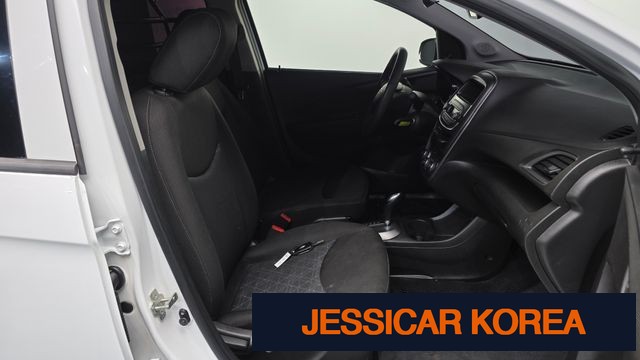 2019 Chevrolet The New Spark - Thumbnail 3