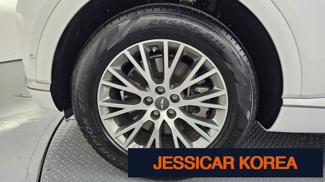 2020 Genesis GV80 - Thumbnail 19