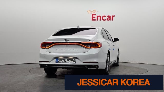 2019 Hyundai Grandeur IG - Thumbnail 11