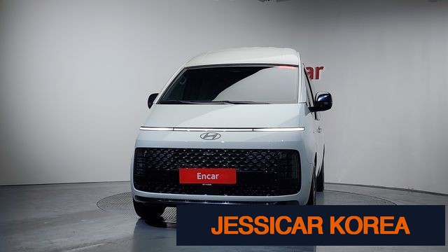 2025 Hyundai Staria - Thumbnail 12