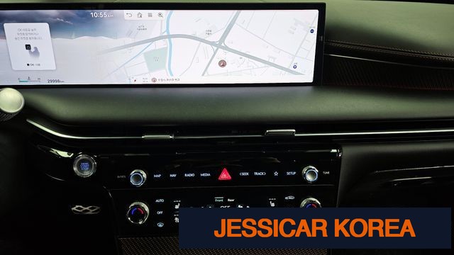 2025 Genesis G80 (RG3) - Thumbnail 17
