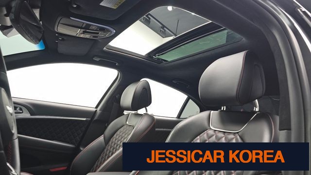 2019 Genesis G70 - Thumbnail 12
