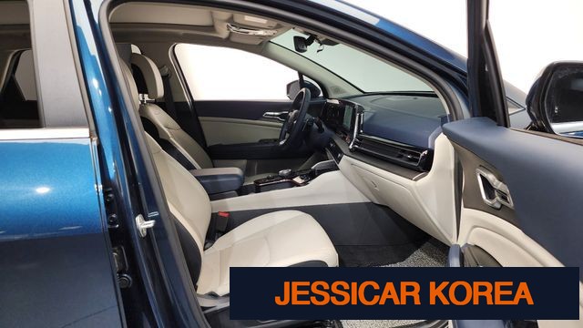 2022 Kia Sportage 5th Gen - Thumbnail 2