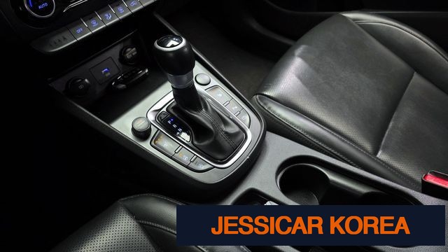 2023 Hyundai The New Kona - Thumbnail 5