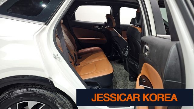 2022 Kia Sportage 5th generation hybrid - Thumbnail 16