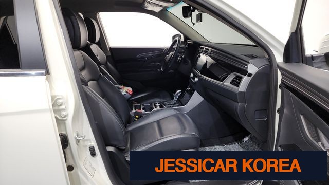 2022 KG Mobility Beautiful Korando - Thumbnail 19