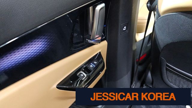 2023 Kia Carnival 4th Gen - Thumbnail 7