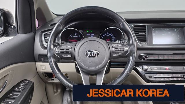 2019 Kia The New Carnival - Thumbnail 3