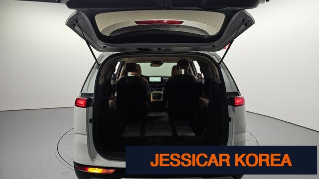 2022 Kia Carnival 4th Gen - Thumbnail 2