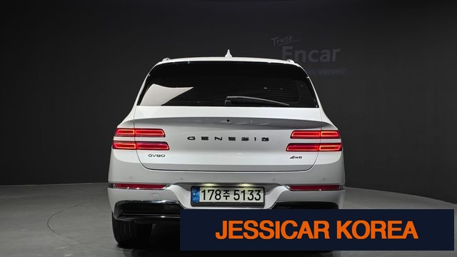 2022 Genesis GV80 - Thumbnail 13