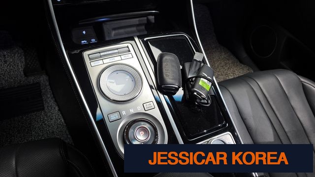 2022 Genesis GV80 - Thumbnail 14