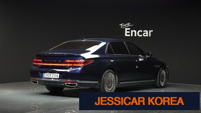 2021 Genesis G90 - Thumbnail 8