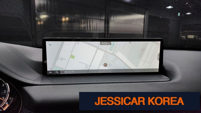 2021 Genesis GV80 - Thumbnail 19