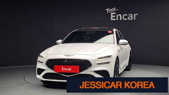 2021 Genesis The New G70 - Thumbnail 8