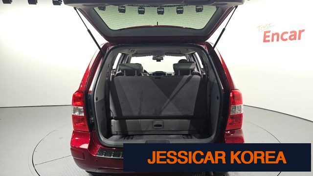2013 Kia Carnival R - Thumbnail 3