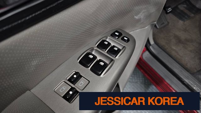 2013 Kia Carnival R - Thumbnail 10