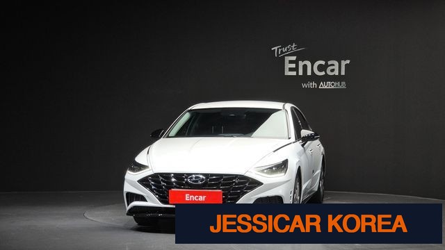 2022 Hyundai Sonata (DN8) - Thumbnail 4