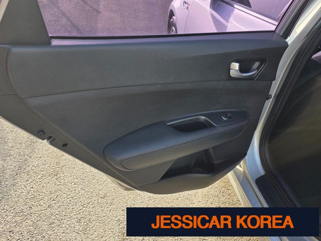 2016 Kia K5 2nd generation - Thumbnail 11