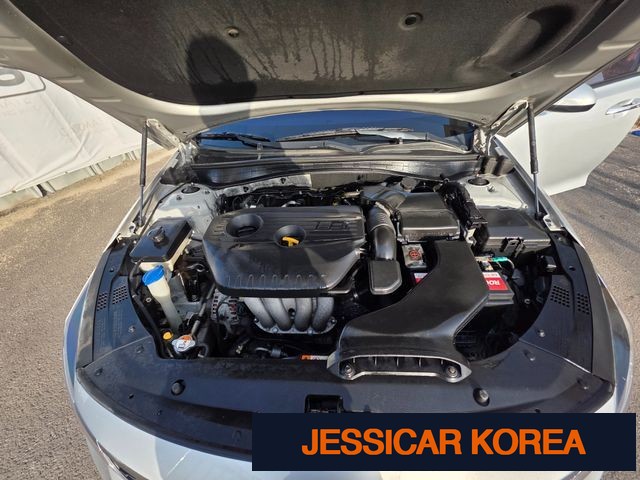 2016 Kia K5 2nd generation - Thumbnail 12
