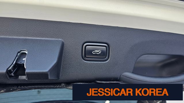 2022 Kia Sportage 5th generation hybrid - Thumbnail 8