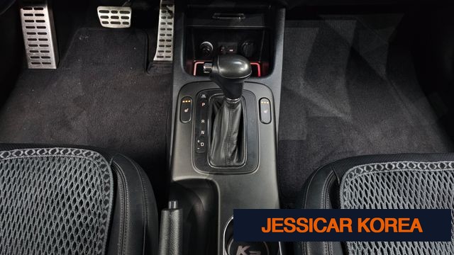 2013 Kia K3 - Thumbnail 3