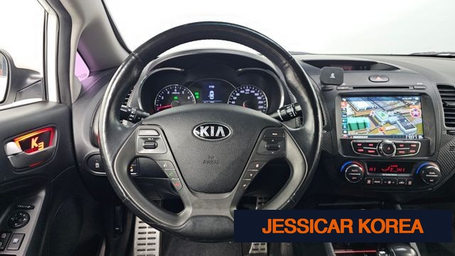 2013 Kia K3 - Thumbnail 9