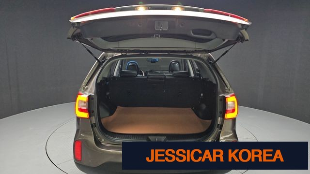2014 Kia New Sorento R - Thumbnail 4