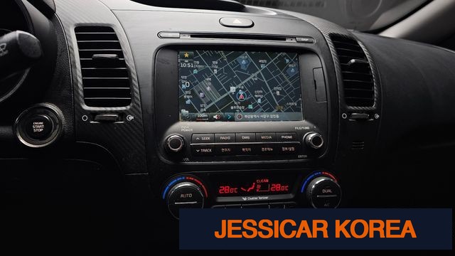 2015 Kia K3 - Thumbnail 3