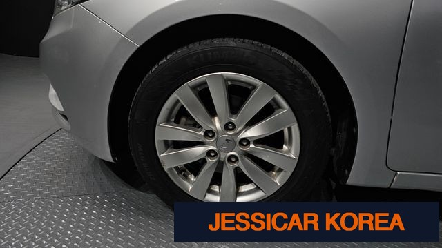2015 Kia K3 - Thumbnail 20