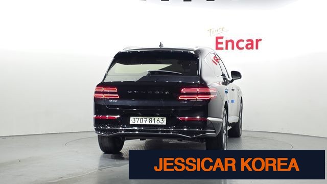 2025 Genesis GV80 - Thumbnail 11