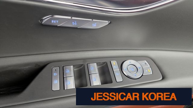 2025 Genesis GV80 - Thumbnail 18