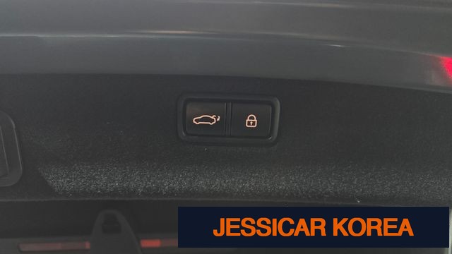 2018 Genesis G80 - Thumbnail 18