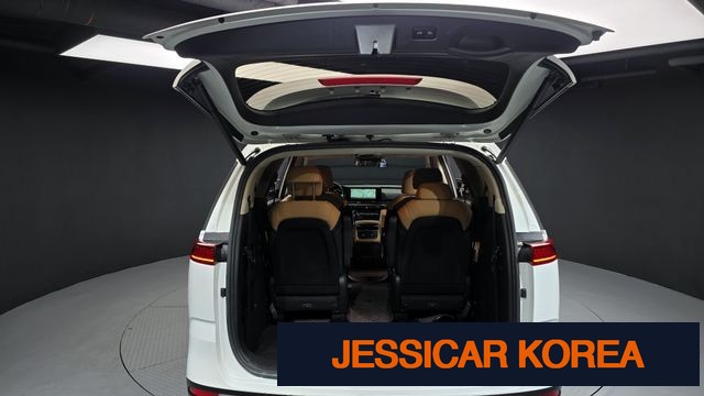 2022 Kia Carnival 4th Gen - Thumbnail 11