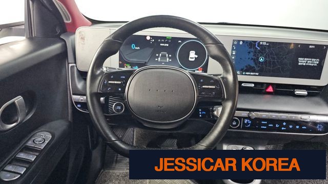 2023 Hyundai Ioniq 5 - Thumbnail 16