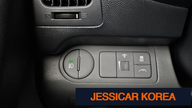 2014 Hyundai Grand Starex - Thumbnail 16