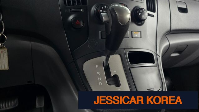 2014 Hyundai Grand Starex - Thumbnail 14