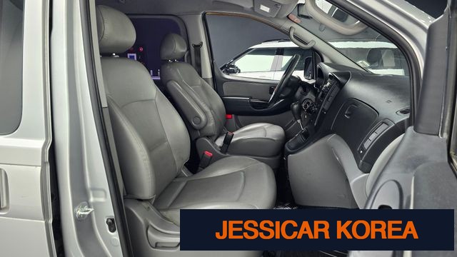 2014 Hyundai Grand Starex - Thumbnail 18