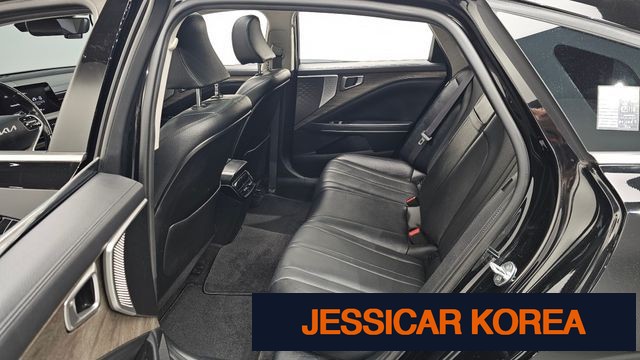 2022 Kia K8 - Thumbnail 4