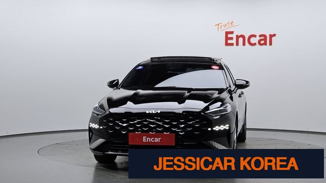 2022 Kia K8 - Thumbnail 10